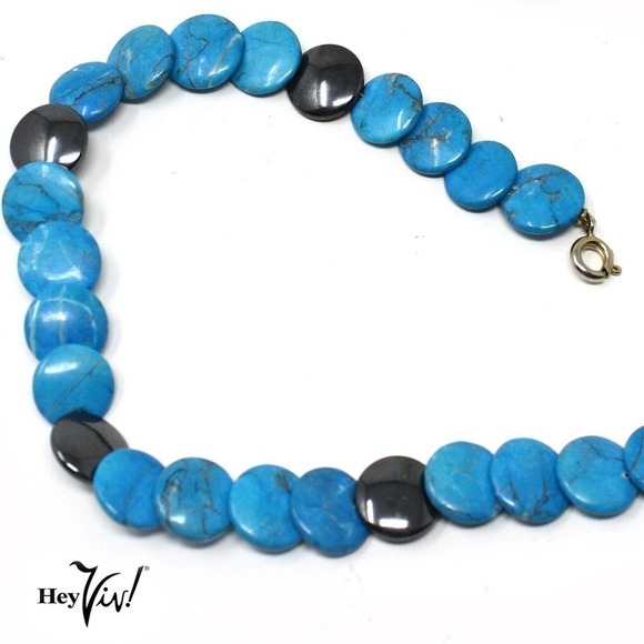 Vintage Choker Necklace Turquoise Blue and Black Flat Beads 15" long - Hey Viv - Picture 3 of 5